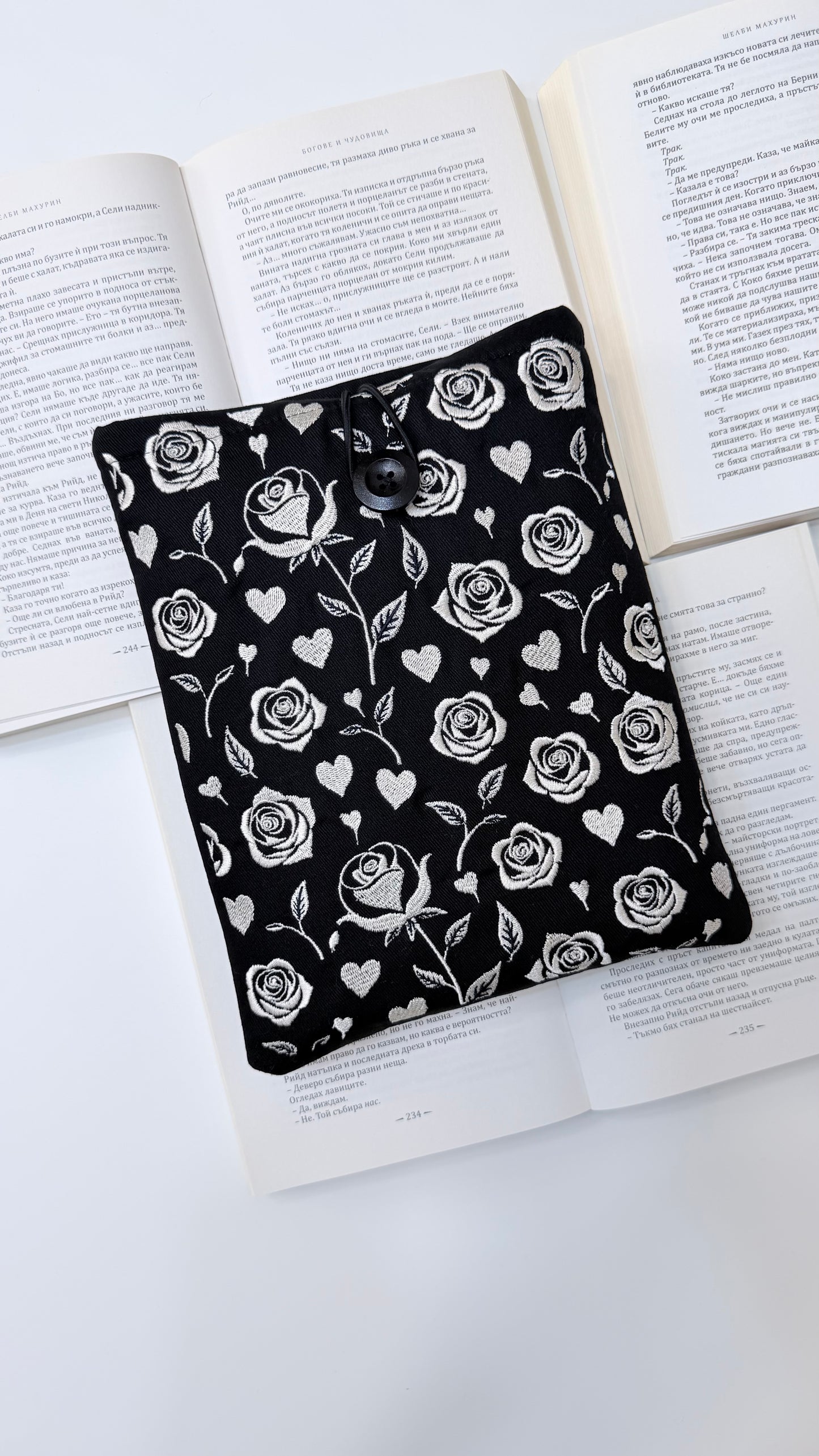 Embroidery Gothic Roses Book Sleeve – Handmade Padded Linen Cover for Books and E-Readers