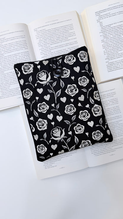 Embroidery Gothic Roses Book Sleeve – Handmade Padded Linen Cover for Books and E-Readers