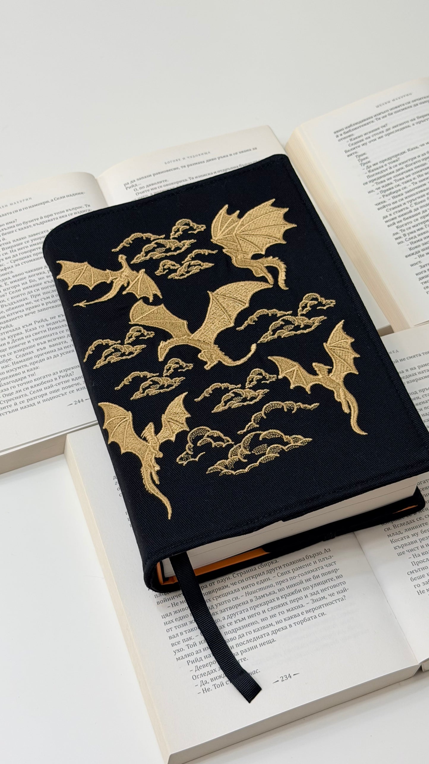 Embroidery Gold Dragons Adjustable Book Cover – Handmade Padded Linen Sleeve with Elastic Closure