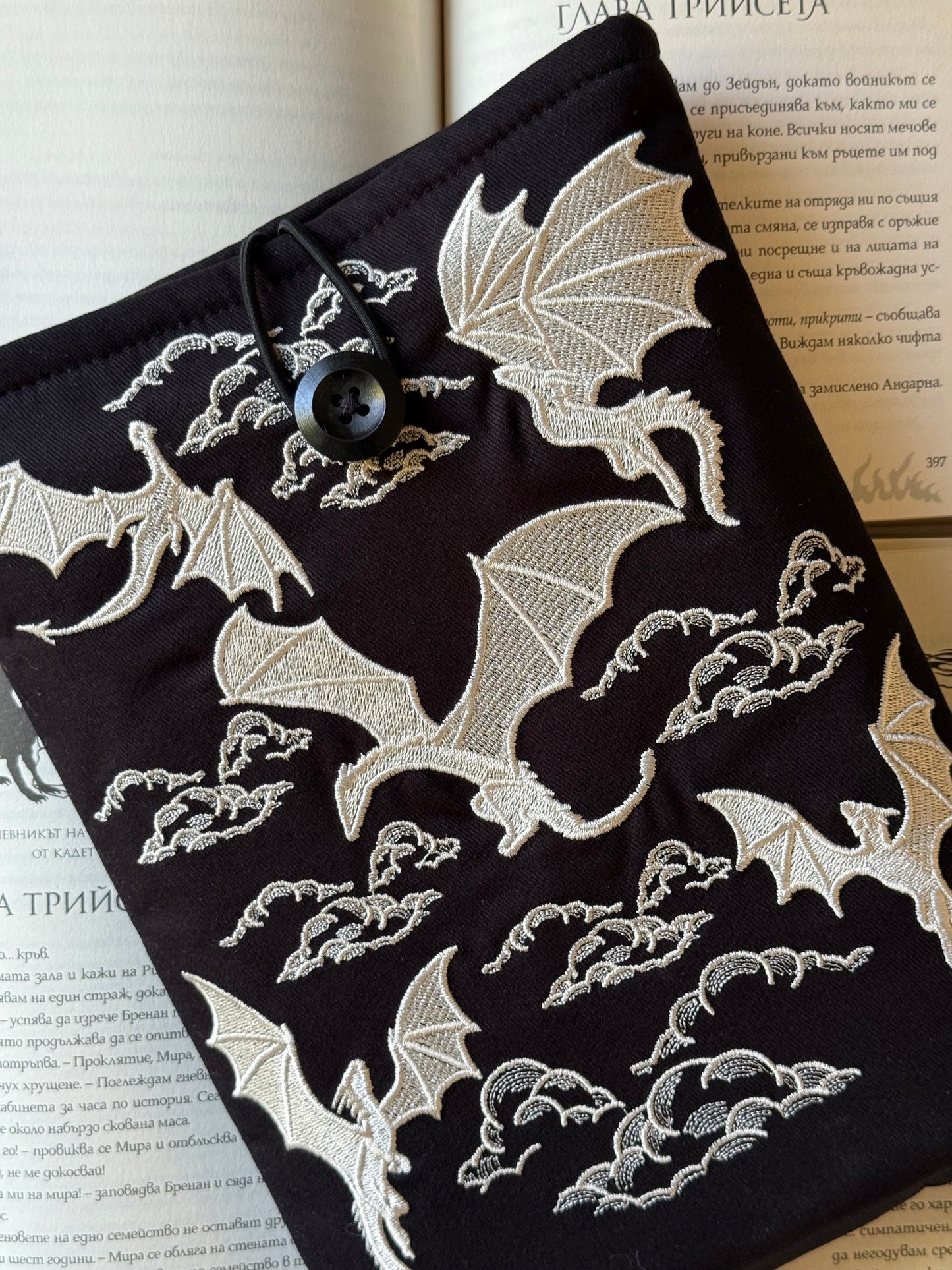 Handmade Gold Embroidery Dragons Book Sleeve – Fantasy Padded Fabric Cover for Books, Kindle & E-Readers