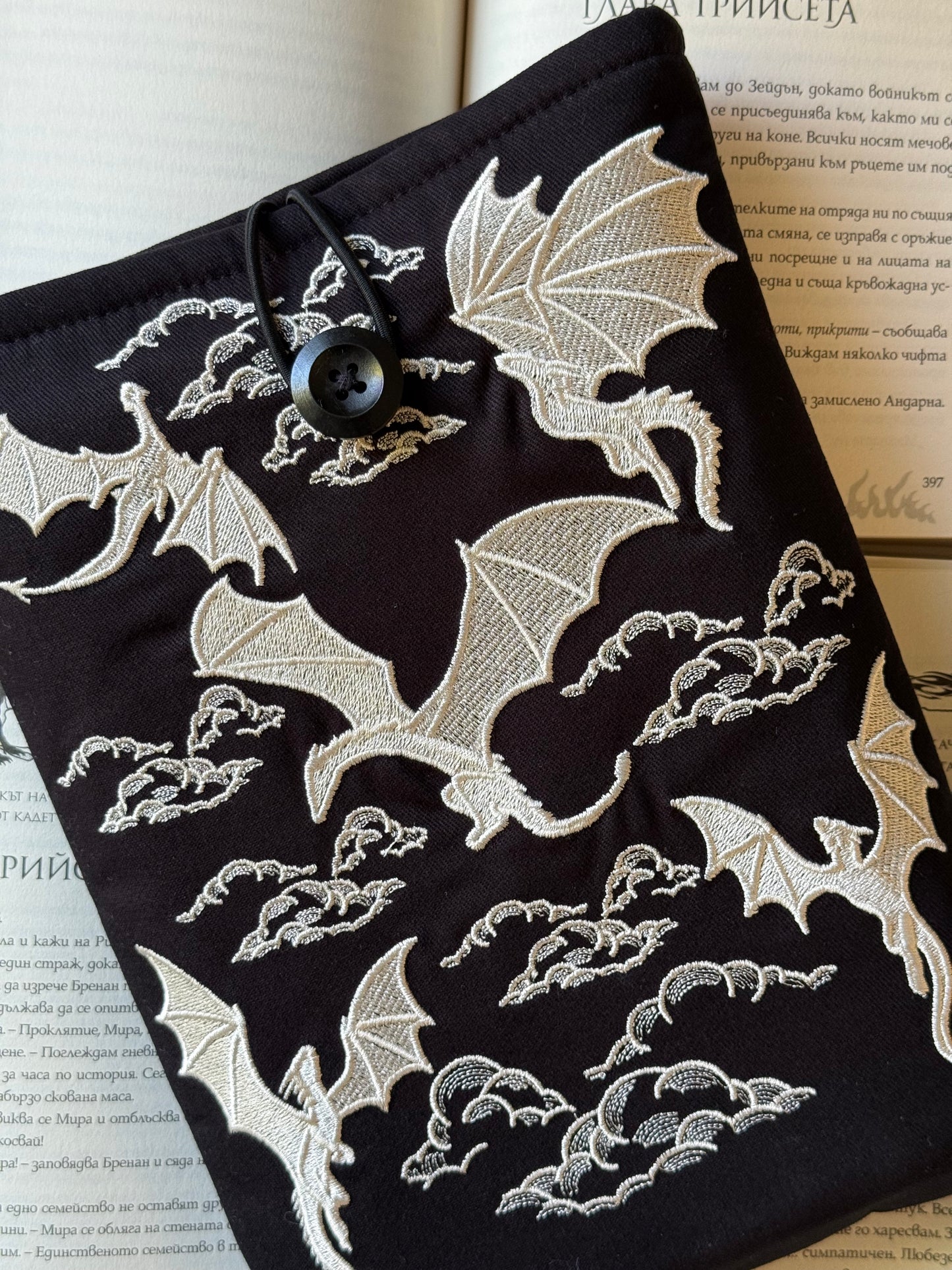 Handmade Gold Embroidery Dragons Book Sleeve – Fantasy Padded Fabric Cover for Books, Kindle & E-Readers
