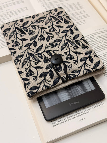 Embroidery Flower Kindle Sleeve | Lullaby Crafts World7