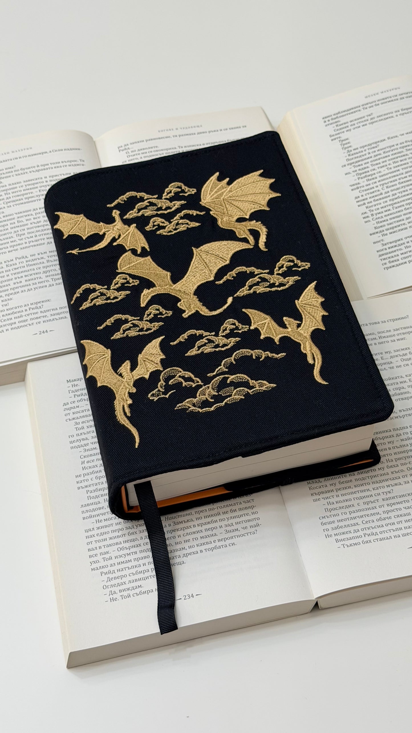Embroidery Gold Dragons Adjustable Book Cover – Handmade Padded Linen Sleeve with Elastic Closure