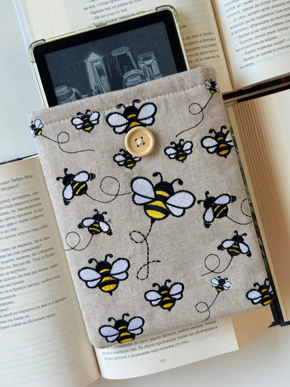 Embroidery Bumblebee Kindle Sleeve, Handmade Padded E-Reader Cover, Bee Pattern Book Protector