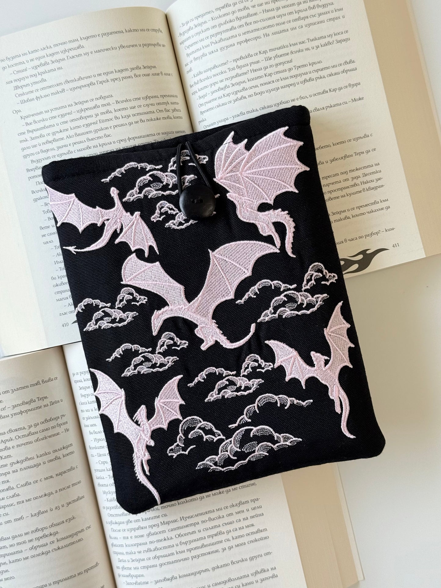 Handmade Gold Embroidery Dragons Book Sleeve – Fantasy Padded Fabric Cover for Books, Kindle & E-Readers