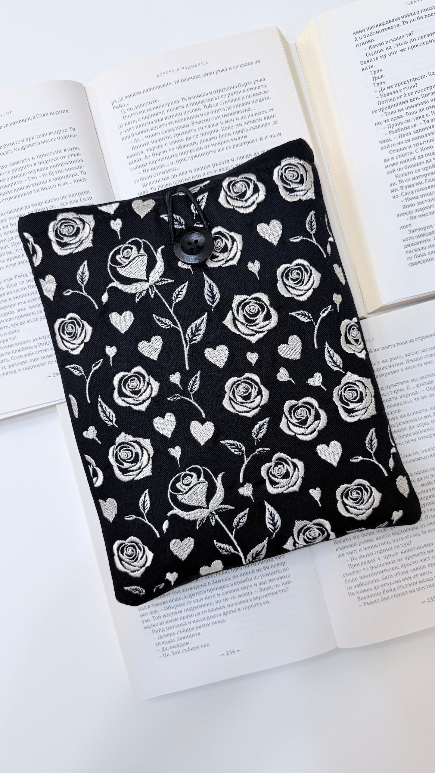Embroidery Gothic Roses Book Sleeve – Handmade Padded Linen Cover for Books and E-Readers