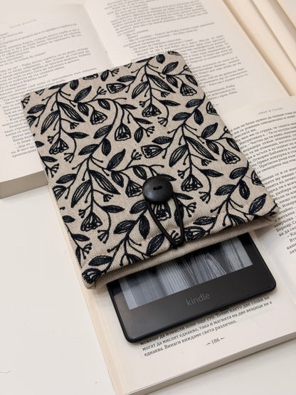 Embroidery Flower Kindle Sleeve | Lullaby Crafts World7