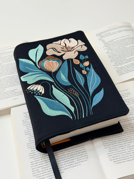 Embroidery Elegant Flower Adjustable Book Cover – Handmade Padded Linen Sleeve with Elastic Closure