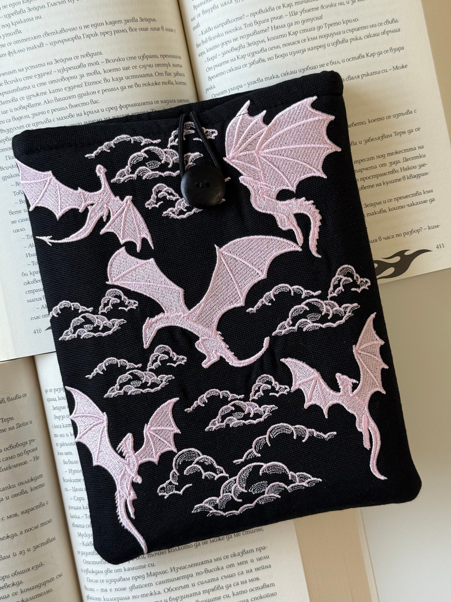 Handmade Gold Embroidery Dragons Book Sleeve – Fantasy Padded Fabric Cover for Books, Kindle & E-Readers