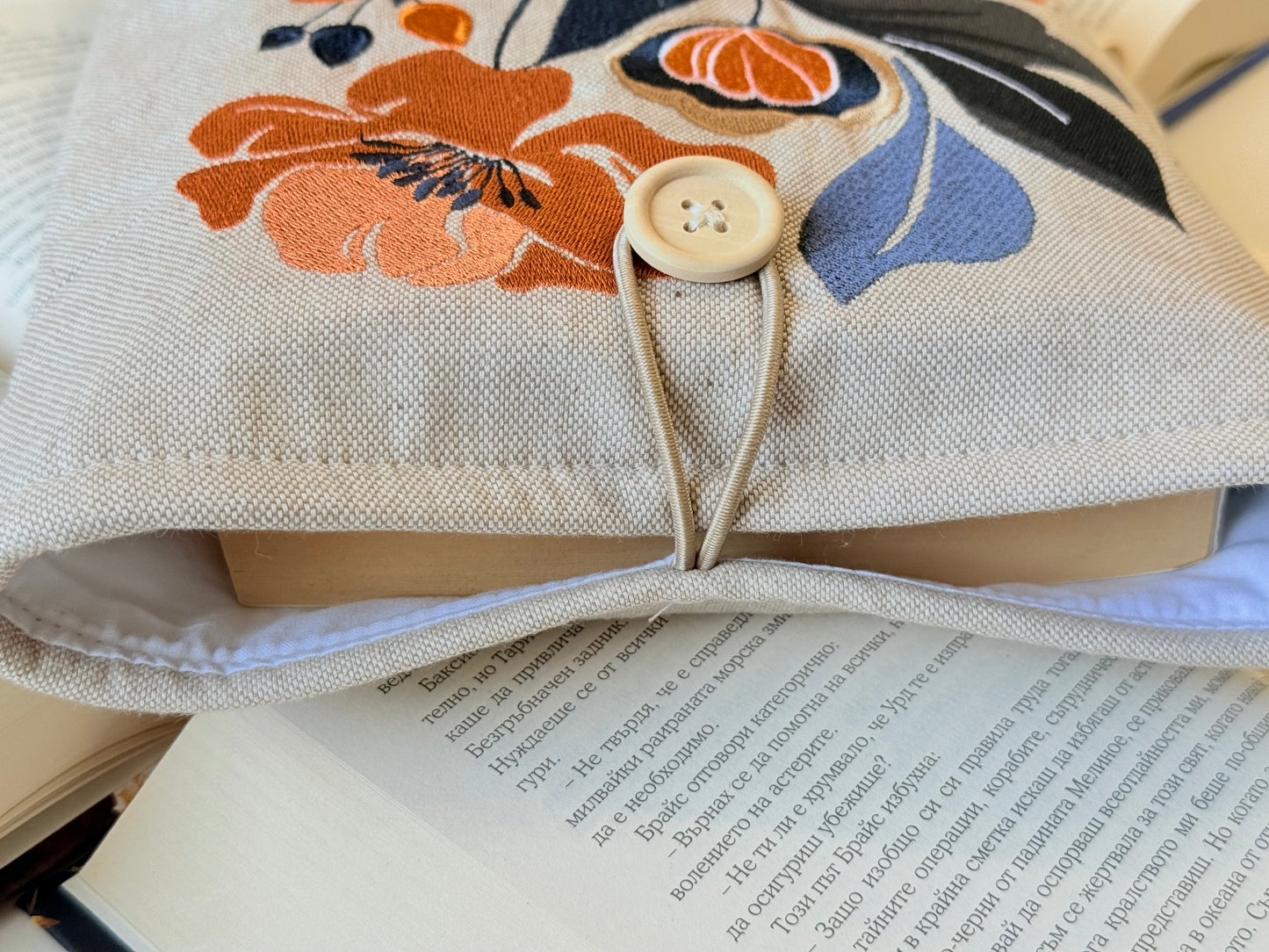 Floral Embroidery Book Sleeve Handmade, Padded Protective Cover for Novels, Kindle & Tablets