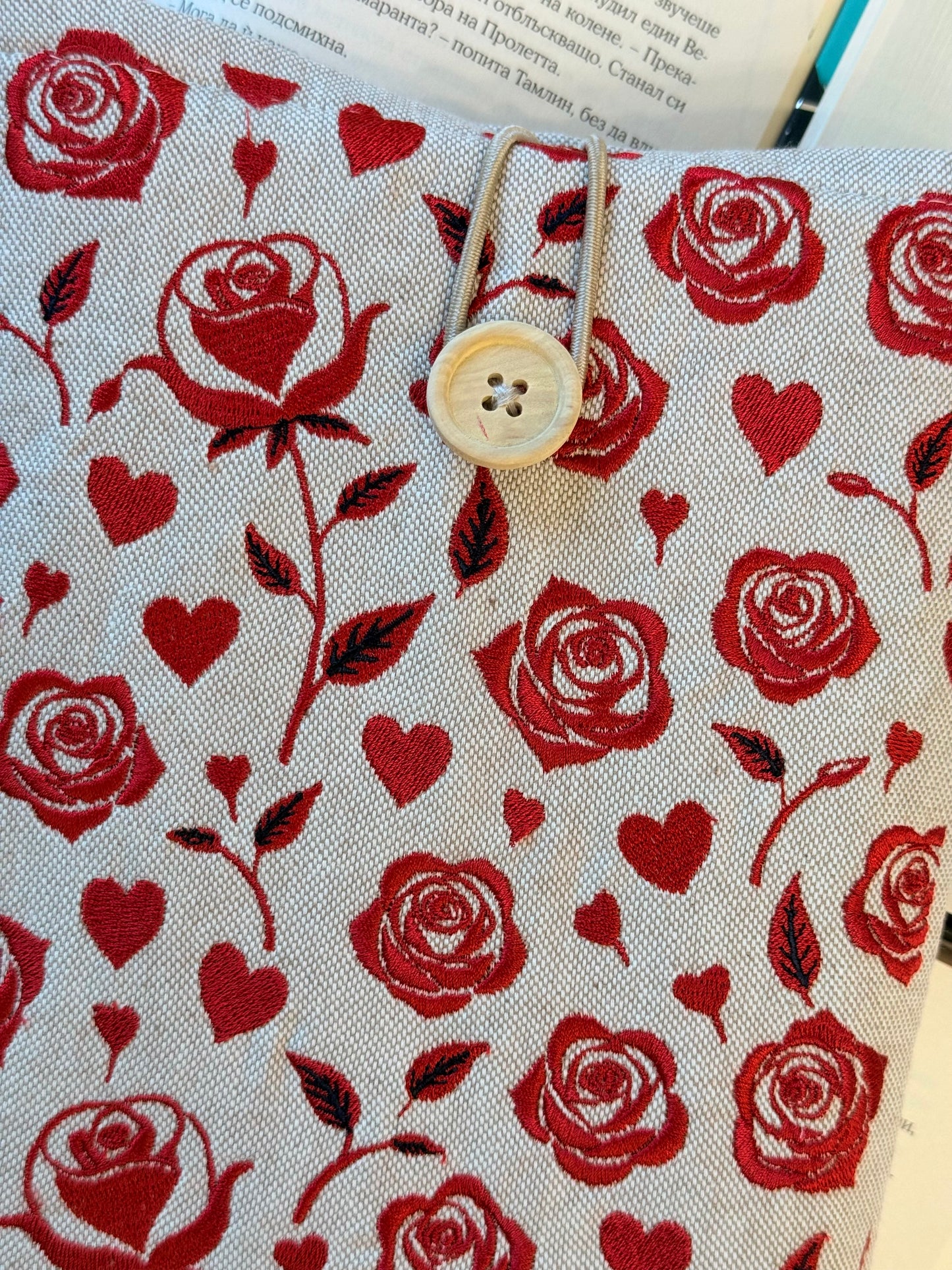Handmade Embroidery Red Roses Book Sleeve, Fabric Book Protector