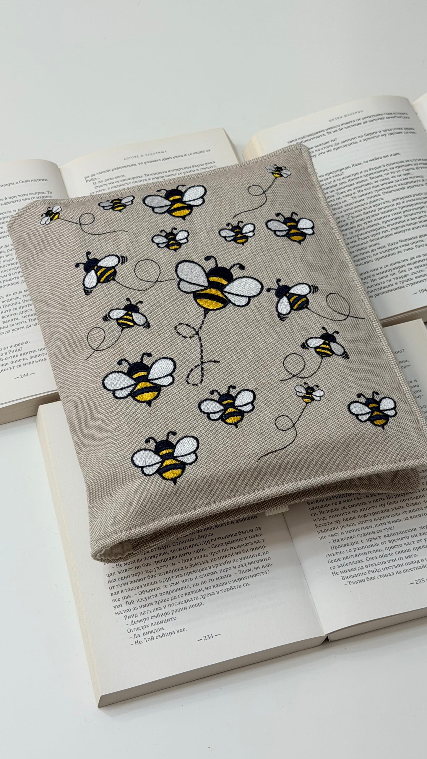 Embroidery Bumblebee Double Book Cover – Handmade Padded Sleeve for Two Books with Elastic Closure