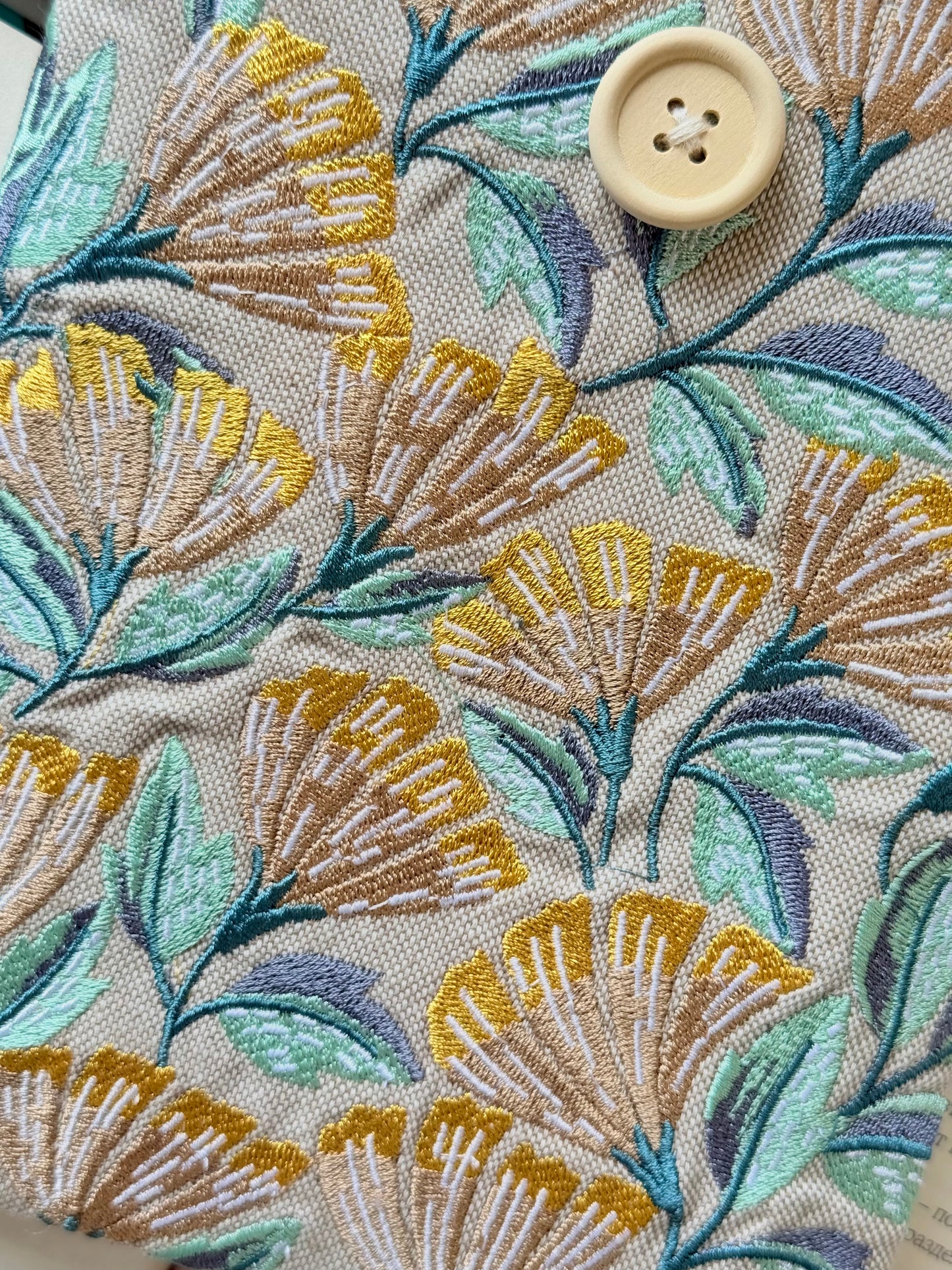 Handmade Embroidery Flower Kindle Sleeve – Padded E-Reader Cover