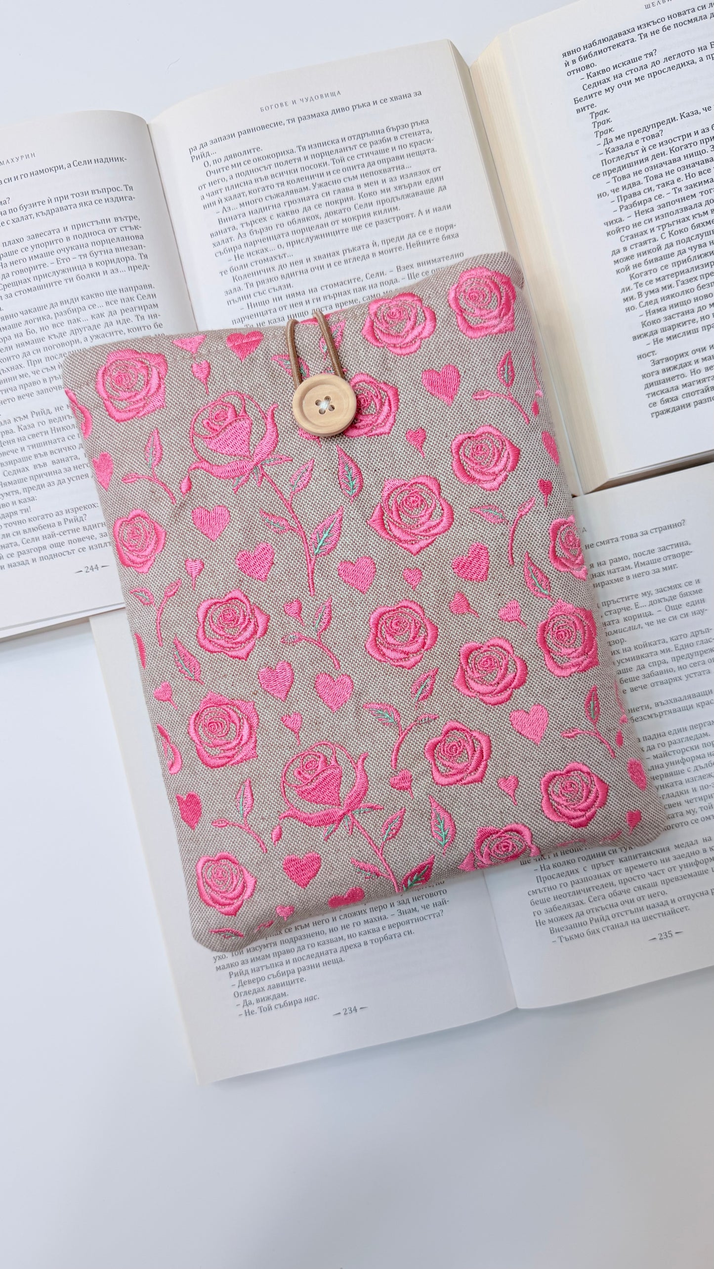 Pink Embroidery Roses Book Sleeve – Handmade Padded Linen Cover for Books and E-Readers