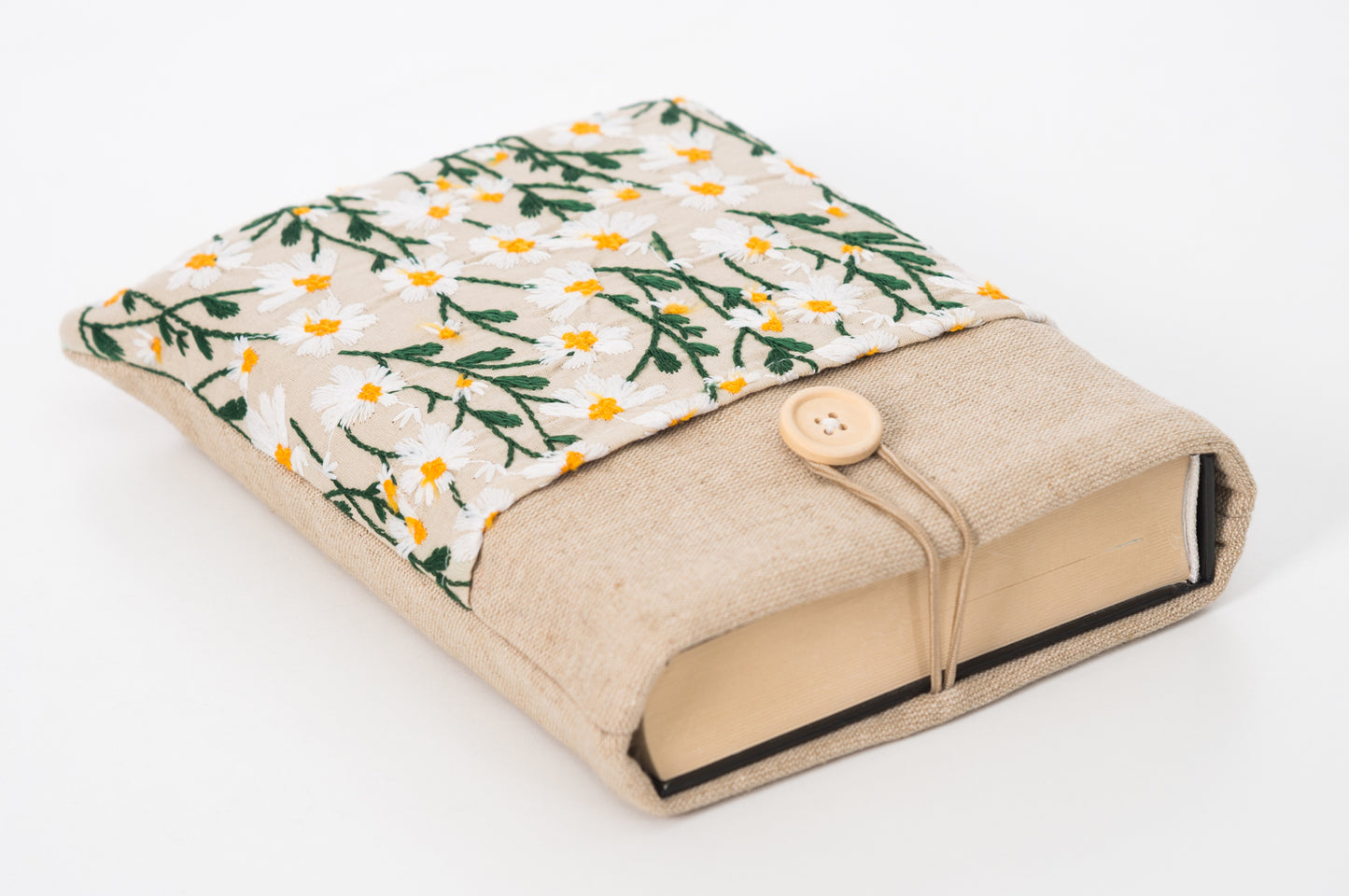 Embroidery Daisy Book Sleeve with Pocket