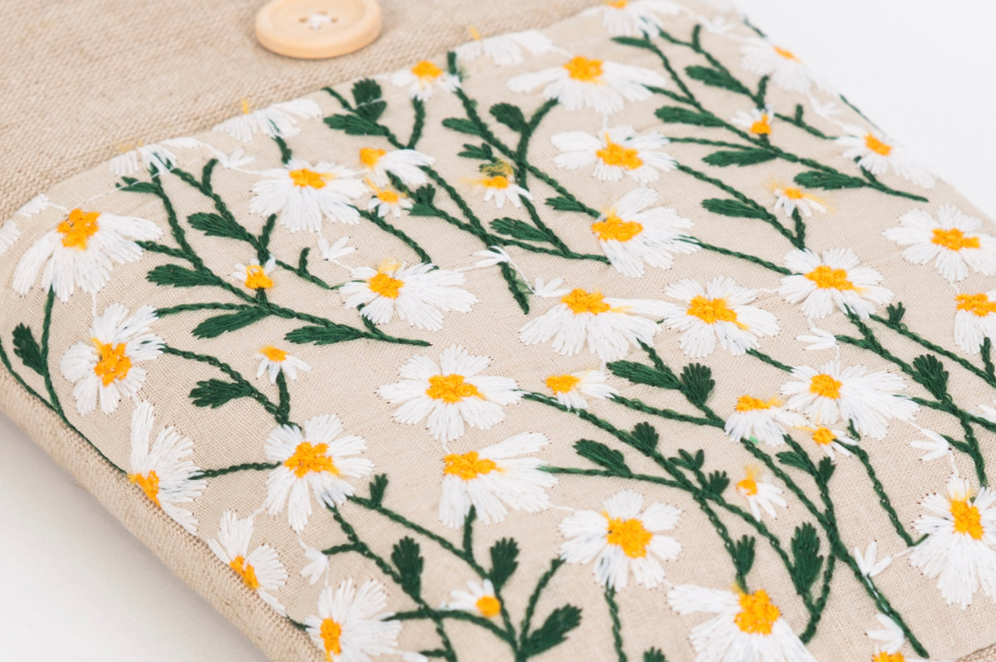 Embroidery Daisy Book Sleeve with Pocket