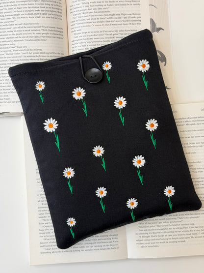 Daisy Embroidered Book Sleeve – Floral Book Lover Gift, Padded Fabric Cover