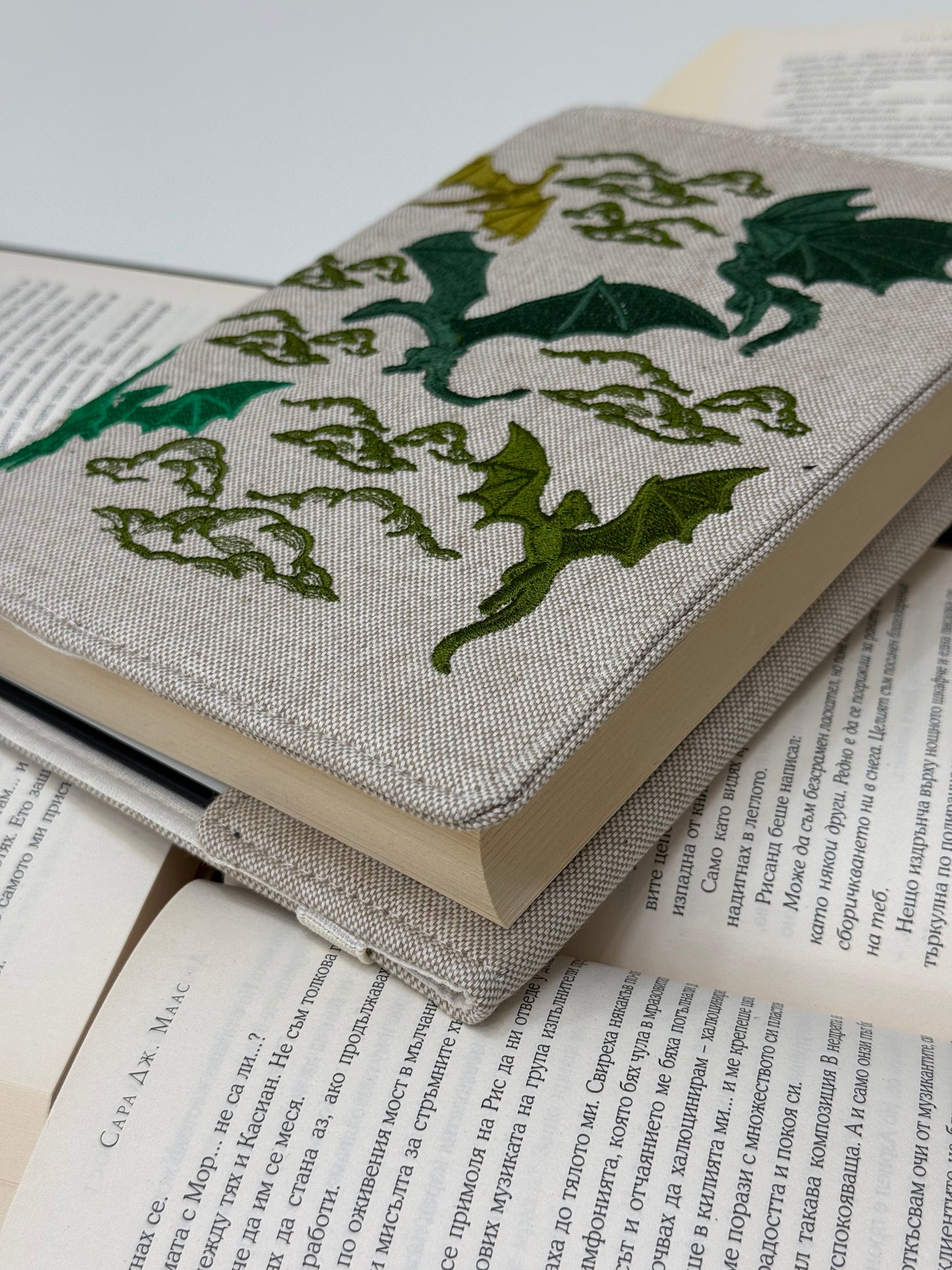 Embroidery Padded Adjustable Book Cover | Lullaby Crafts World